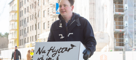 Magnus Olsson - en av de första som flyttar in i en nyproducerad bostadsrätt i Täby Park