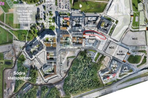 Stök och bök utanför JM:s kvarter Bunkhagen i Täby Park.